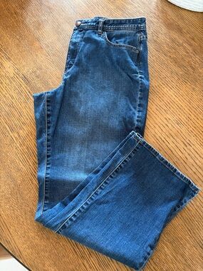 Coldwater Creek Straight Leg Jeans in Dark Blue Denim